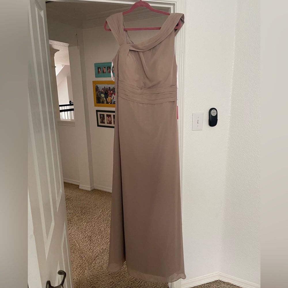 Bridesmaids dress. JJ’s house, fits like a 14. Taupe